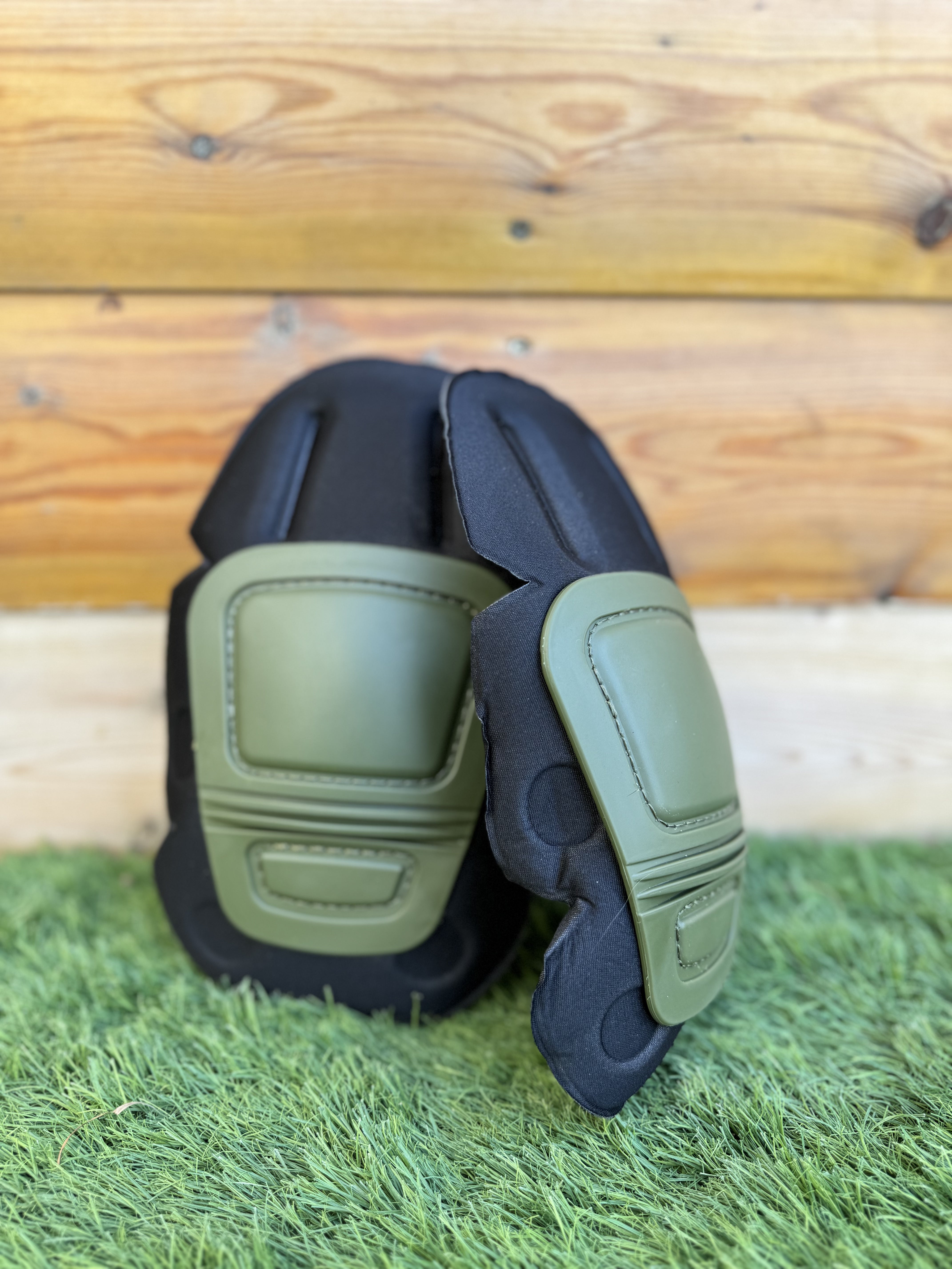 סט 4 מגנים למדים טקטיים