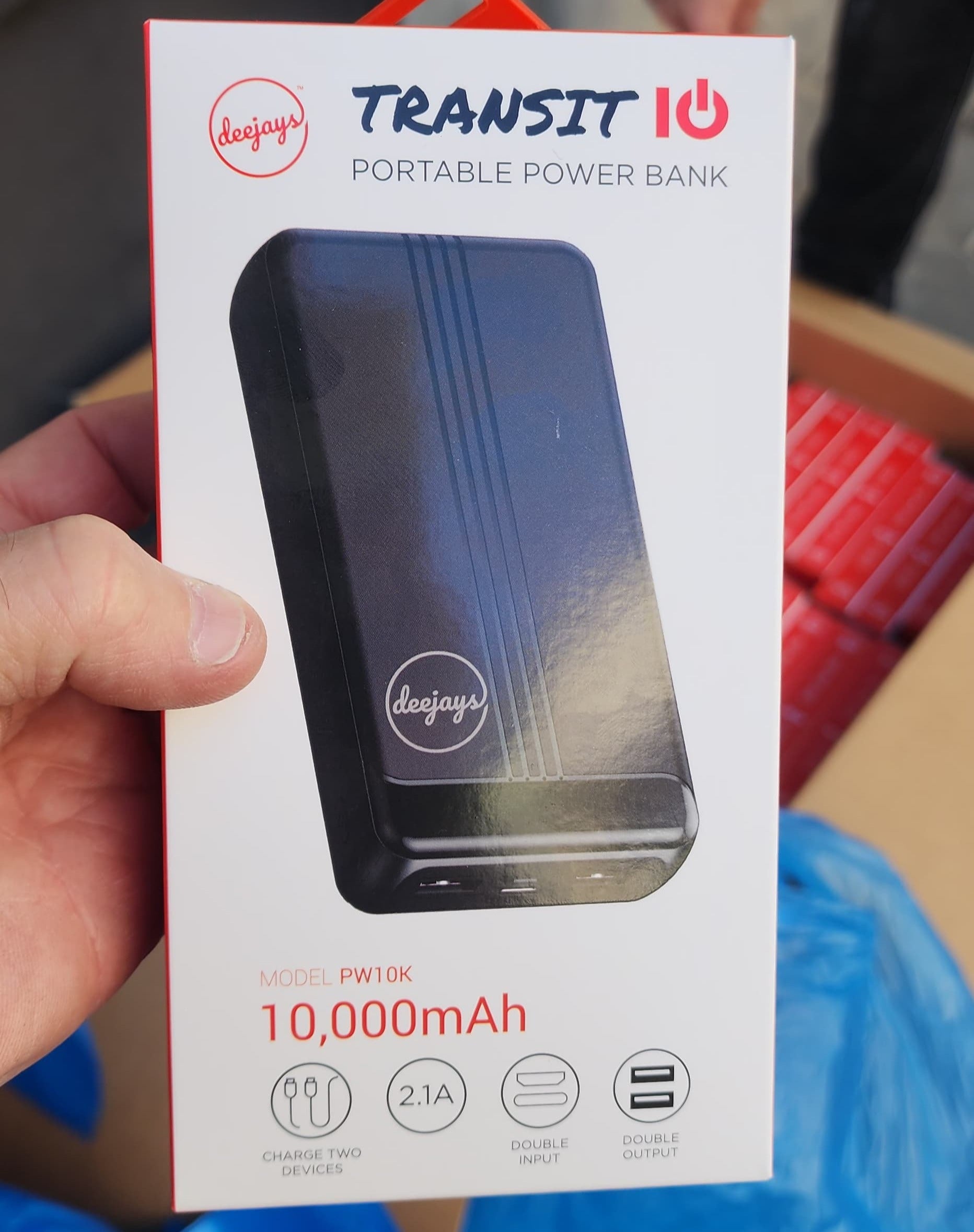 מטען נייד 10,000mAh